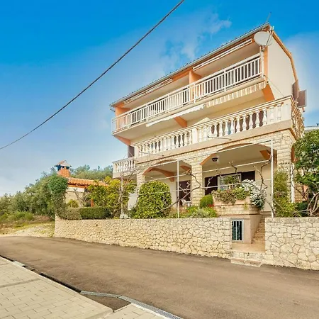 Stunning In With House Sea View Apartment *