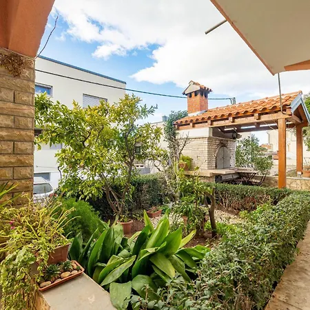 Stunning In With House Sea View Apartment *