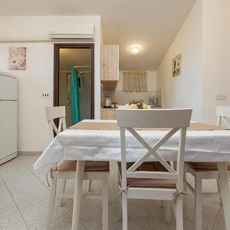 Stunning In With House Sea View Apartment