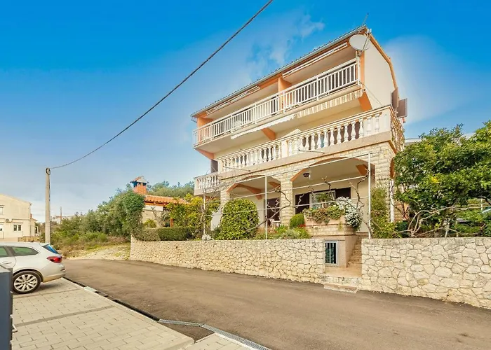 2 Bedroom Gorgeous In Apartmán *